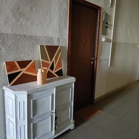 Apartment Grazioso Monolocale Con Soppalco Al Collegio -come A Casa Locazioni Turistiche-