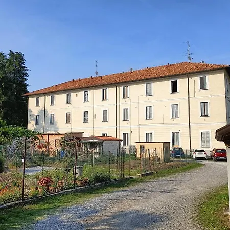 Grazioso Monolocale Con Soppalco Al Collegio -come A Casa Locazioni Turistiche- Apartment