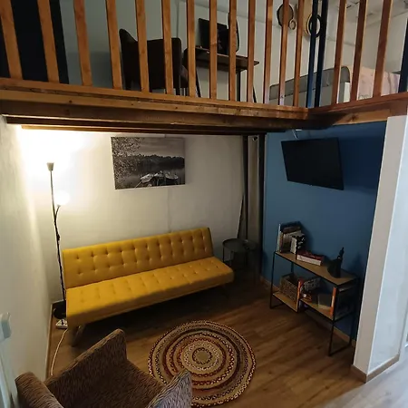 Apartamento Grazioso Monolocale Con Soppalco Al Collegio -come A Casa Locazioni Turistiche- *
